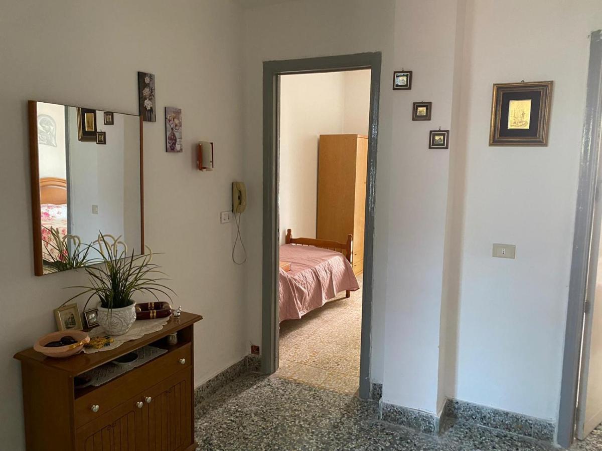 Casa Vacanza Santa Teresa Di Riva Exterior foto